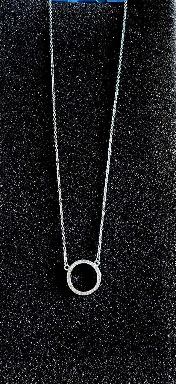 angre Stejl bruger Cirkel halskæde i sterlingsølv prydet med zirkoner (925S) – Collier.dk